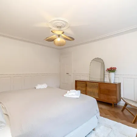 Apartment Cosy - Kreis 6 *
